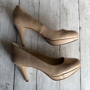 PREOWNED NICKLES NUDE PUMPS HEELS WOMENS 8 HIGH HEEL SHOE